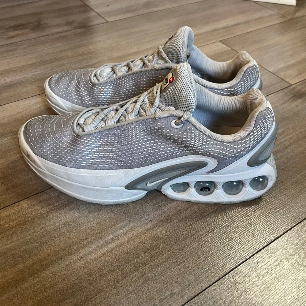 Nike Air Max Dn Grey White Mens Sneakers DV3337-003 Size 9